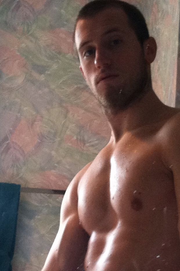 gay pornstar Kyle Quinn!