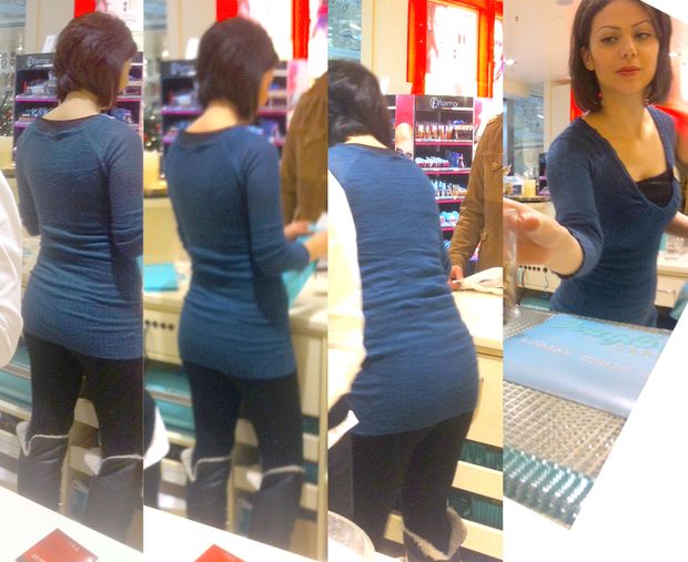 Fabulous brunette booty in a awesome photo
