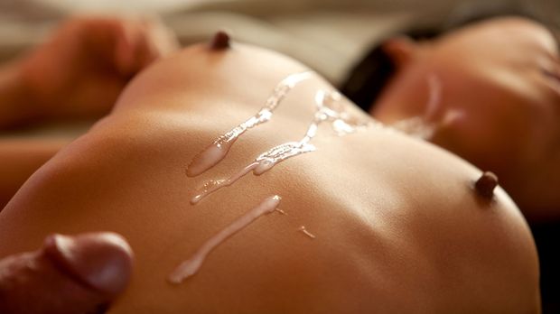 Hot cum in the face hardcore photo with gorgeous asian