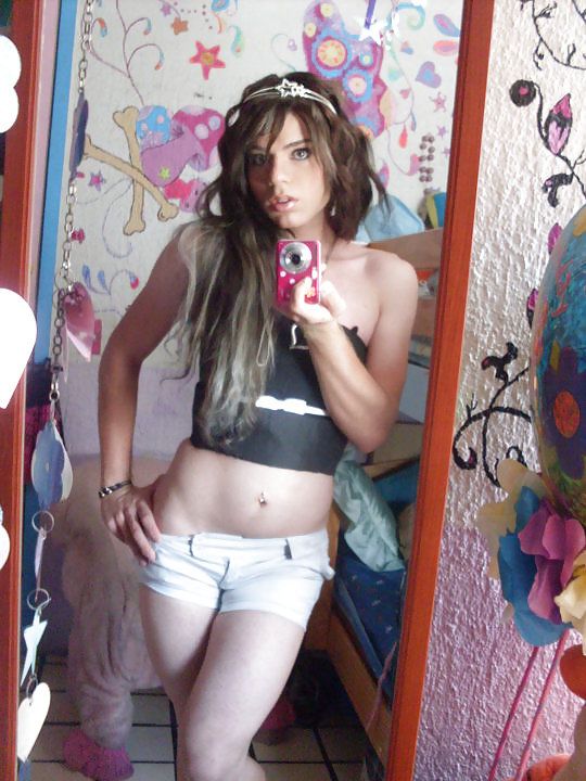 Sexy hubby Princess in training?
