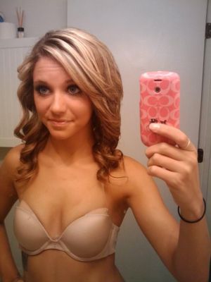 Gorgeous blonde stockings in this awesome homemade selfshot picture