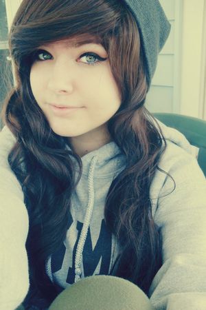 Awesome novice photo with beautiful emo rookie