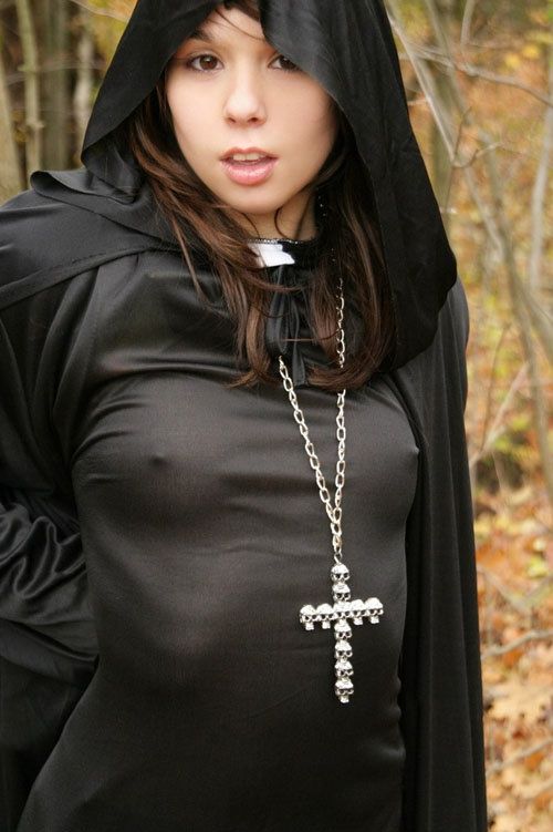 Ariel Rebel