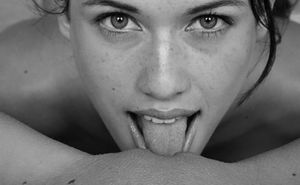 Hot lesbian in a amazing photo