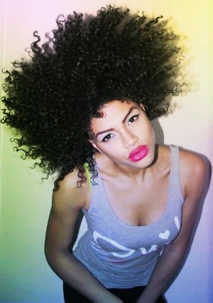 Sexy ebony in hot pic