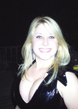 Awesome beginners picture with a lovely blonde homemade