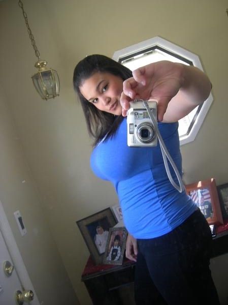 Awesome girlfriend selfshot pic with a hot latina hooters