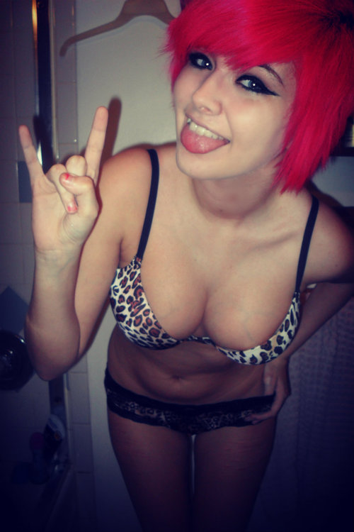 Awesome rookie thong pic with a beautiful emo beginners