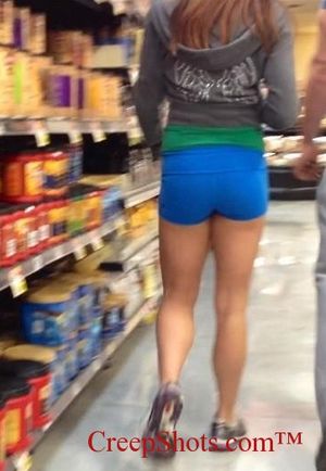 By the looks of these legs and booty shorts we all need to pay a trip to Texas.