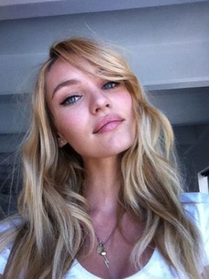 Hot pic with a sexy blonde