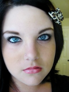 This chubby teen has gorgeous eyes.