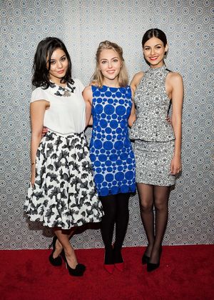Vanessa Hudgens, Victoria Justice and AnnaSophia Robb look sexy at Fashion Week