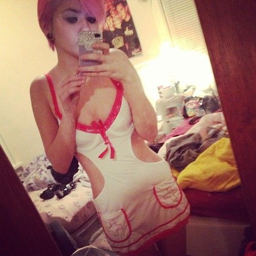 Hot homemade uniform pic featuring sexy emo amateur
