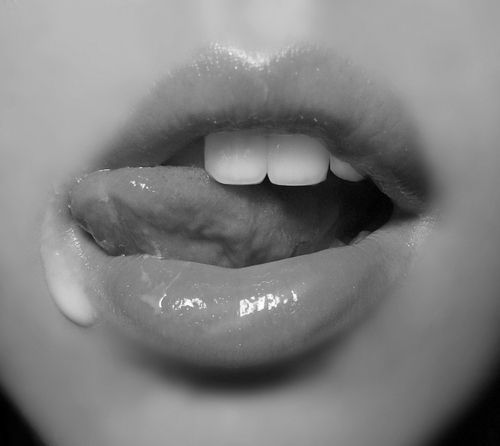sussexsub:
eating cum dont spill it