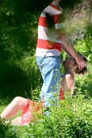 Stunning blonde beginners in amazing amateur blowjob pic