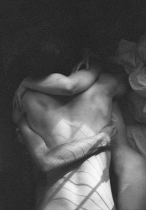 With big windows, you can work on that tan WHILE having sex.