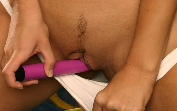 Hot playing with self vagina pic