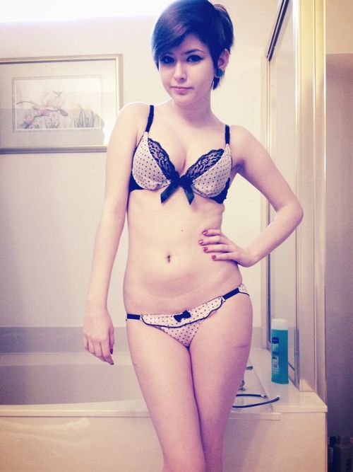 Sexy emo lingerie in awesome picture