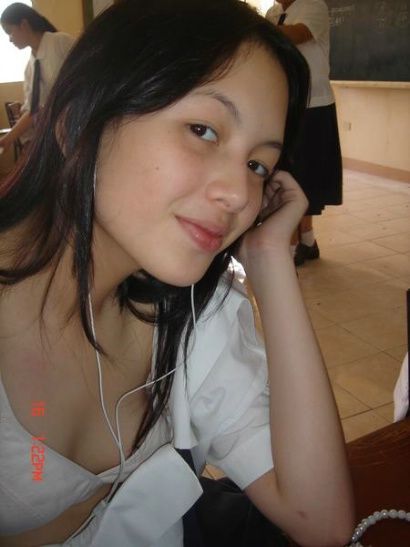 Beautiful thai student in this hot photo