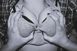 fuckyeah-hot-girls: Fuckyeah-Hot-Girls