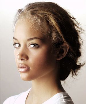 Chris Brown's new girlfriend, Jasmine Sanders. Protect ya neck, girl!