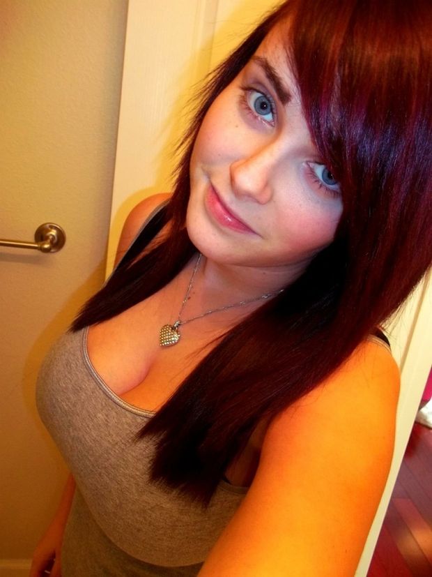 Sexy teen amateur in a amazing ex-girlfriend selfshot photo