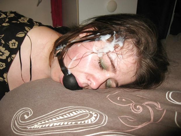 Sexy amateur in a hot beginners bdsm photo