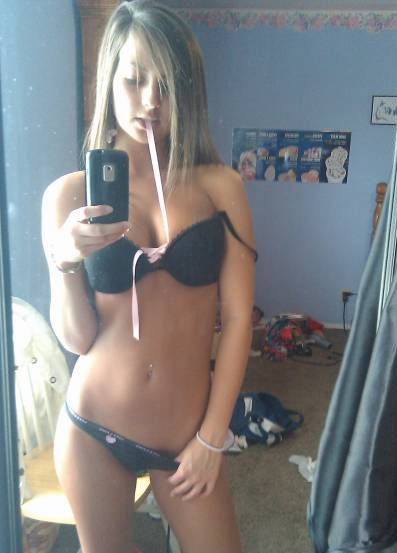 Awesome pic with gorgeous teen