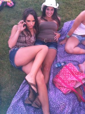 slutty country girls ;)