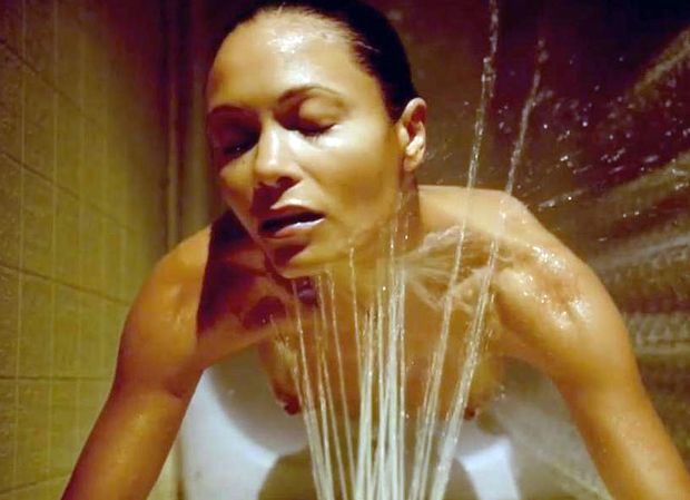 Thandie Newton naked scenes from Rogue