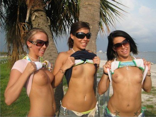 Vacation Sluts
