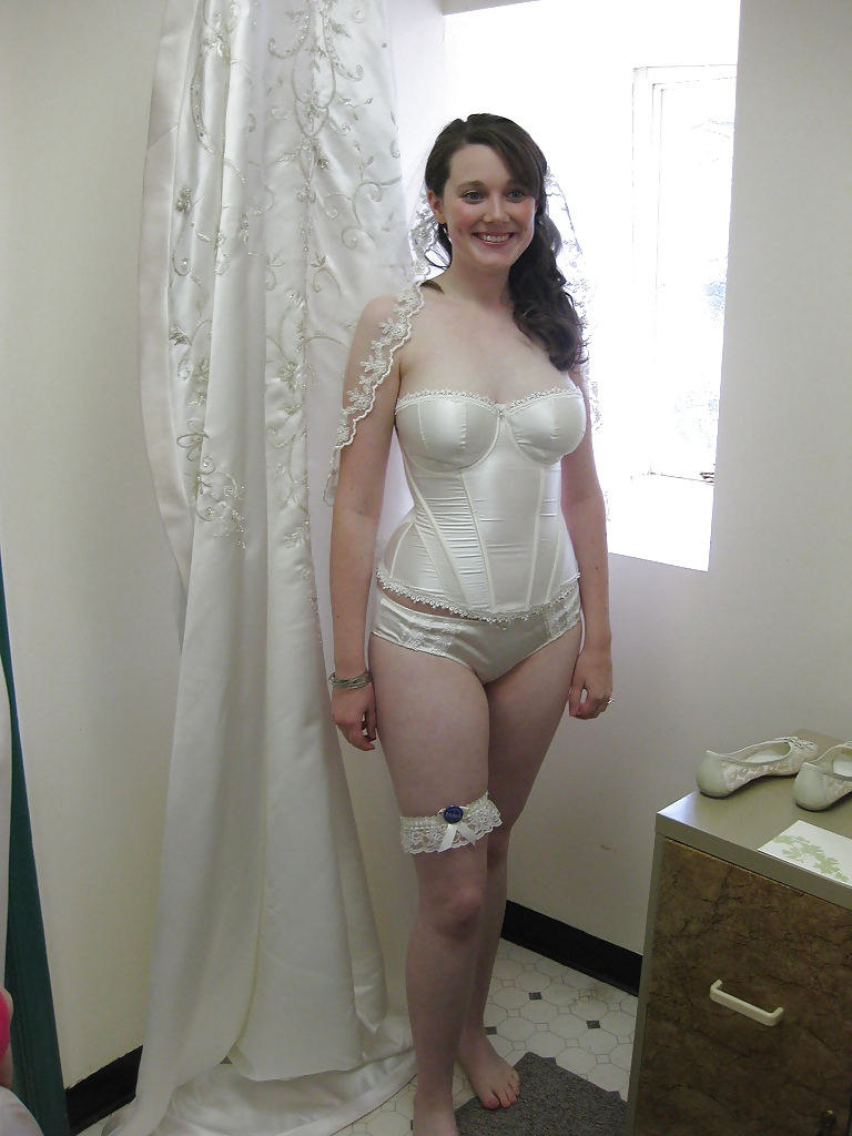 Beautiful bra in a hot novice pic