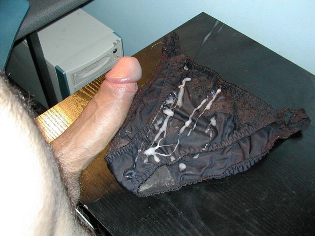 cumming in my sisters panties