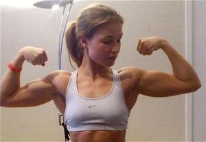 Amazing athletic body in incredible pic