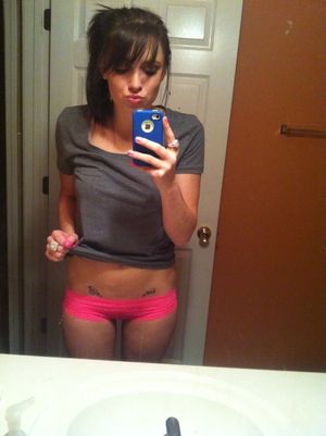 Awesome panties selfshot picture with a amazing athletic body