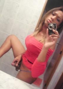Amazing selfshot pic featuring hot transvestite chocolate skinned