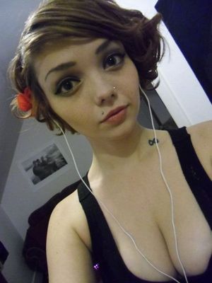 Hot photo with a superb rack college