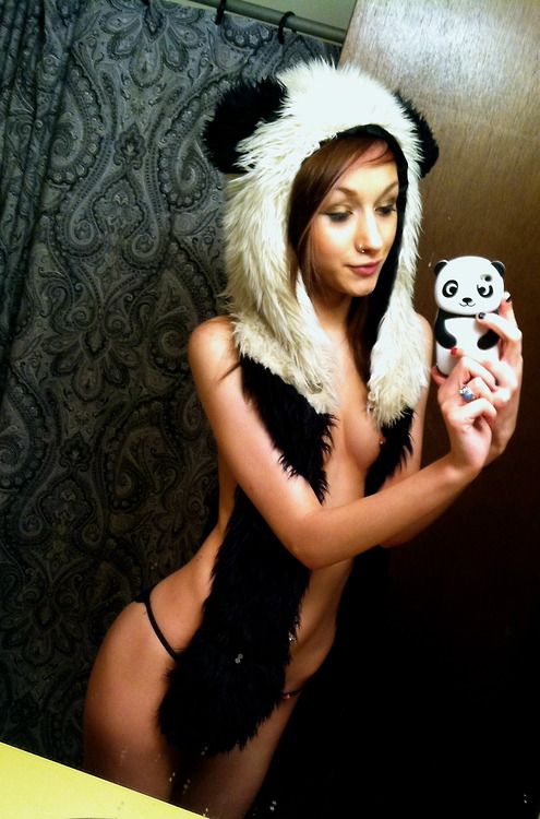 orchestraoffleshandbones: Panda ^_^