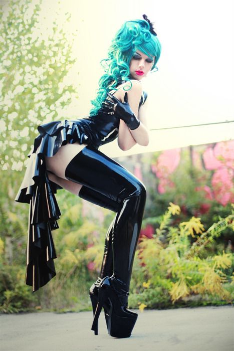 rubber fetish latex