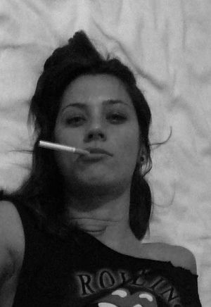 My sister loves looking sexy