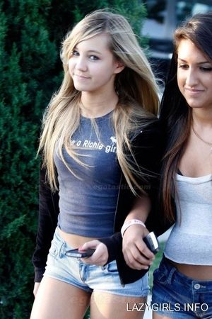 Beautiful brunette teen in a hot rookie photo