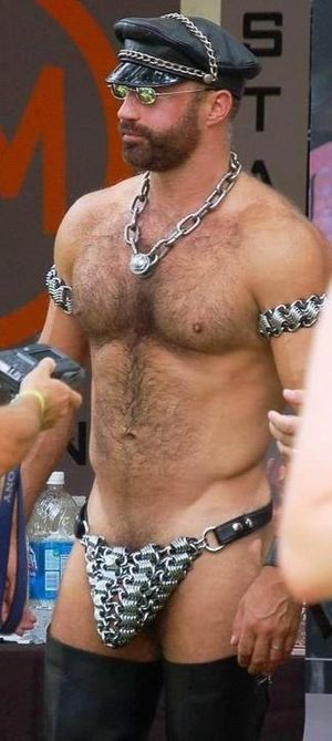 The things I would do to this man... Omy!