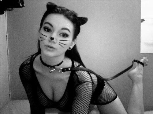Stunning teen rookie in this hot bondage ex-girlfriend photo