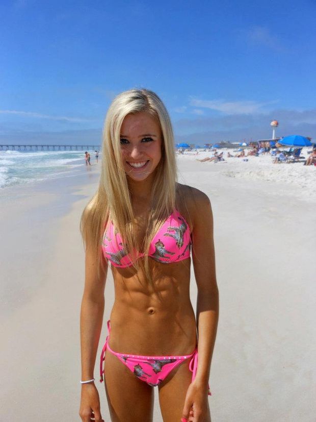 Beautiful athletic body in a awesome pic