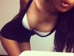 FollowÂ Boobsâ€™nâ€™ButsÂ for your daily dose of boobs, butts and sexy...