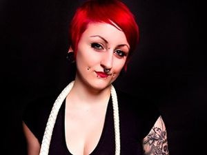 MissDecadoria hat 1 neues Bild im Profil!