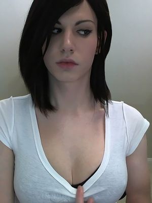 Shemale Kalindra Chan