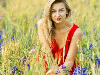 WildKitten93 hat 1 neues Bild im Profil!