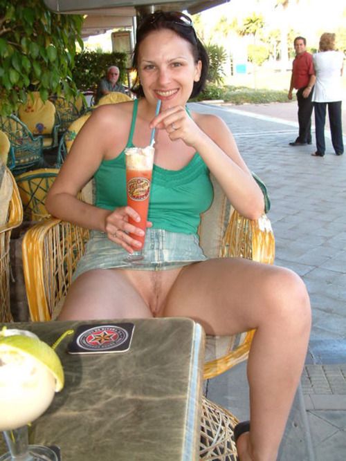 exhibitionists flashing