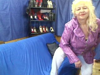 PerverseOma hat 1 neues Video im Private Shop hochgeladen